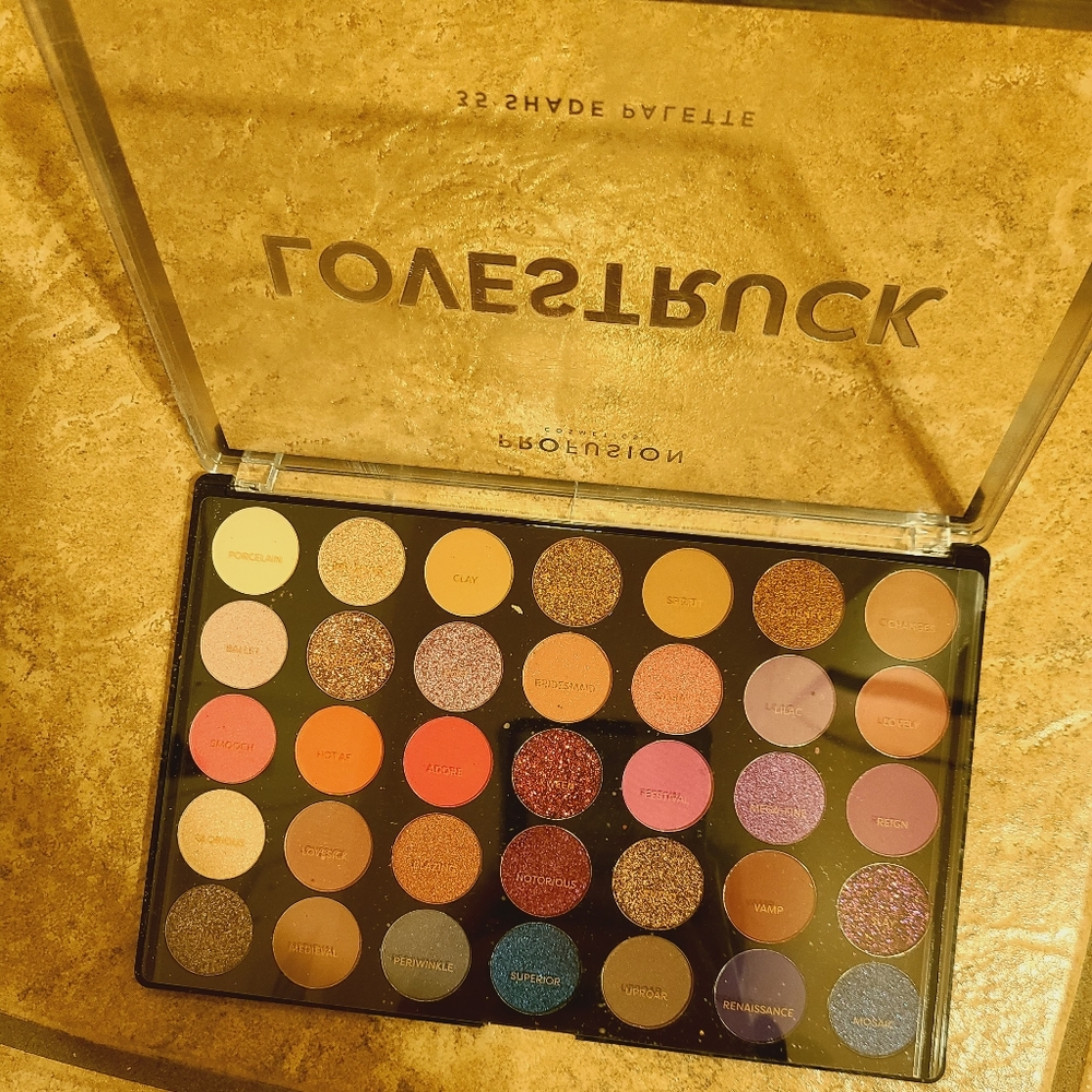 Love Struck 35 Shade Palette Set by Profusion